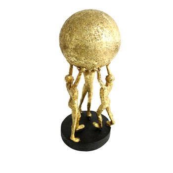 2022108 Gold And Black Resin Craft - 3 Humans Holding Ball