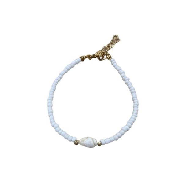 BRACE04 Bracelet - White Beads And Stone