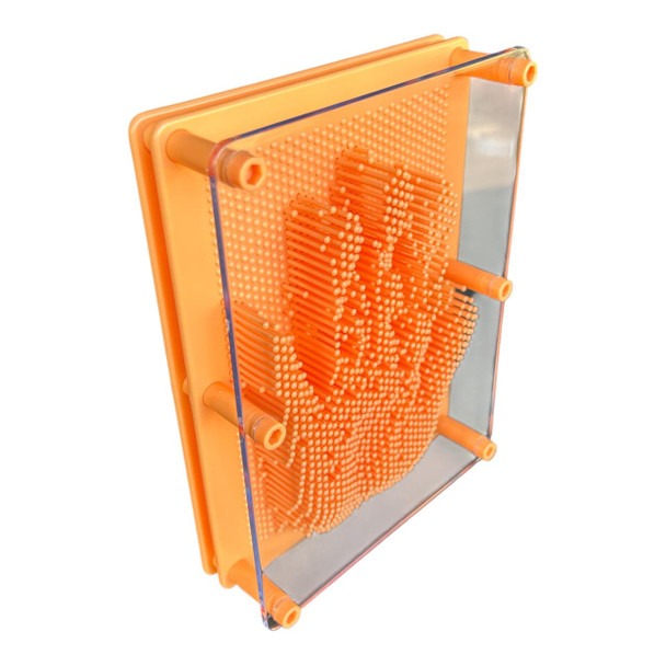 TOYP3F Toy - Orange Coloured Pinart