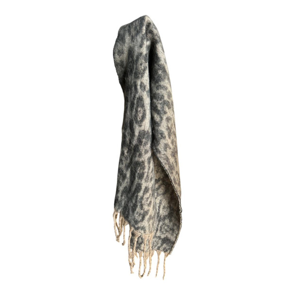 LY2603C Polyester Scarf - Grey Wildcat Print