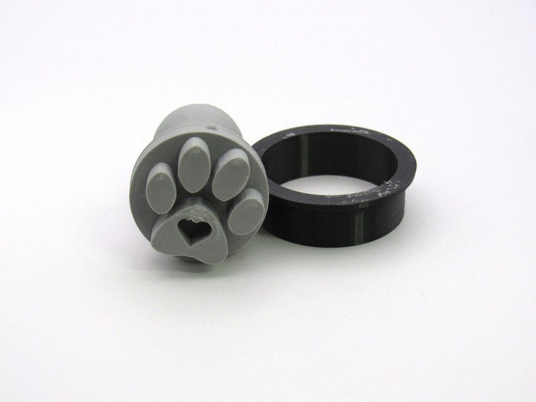 A Round Paw Print with Heart pendant stamp with cutter. A round paw print with heart pendant stamp stamp with cutter.