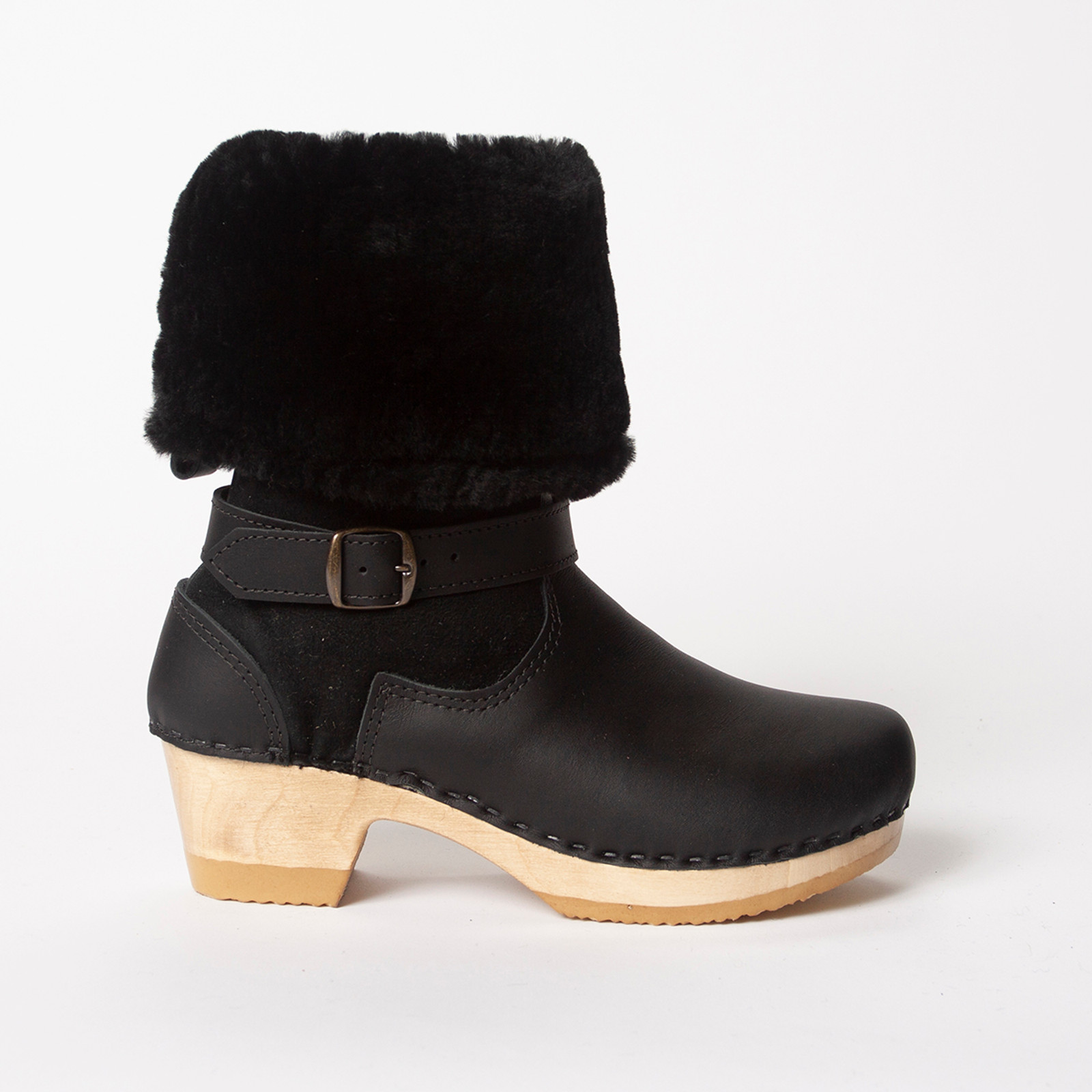 Black Shearling with Black Nu Buc on Brown Base