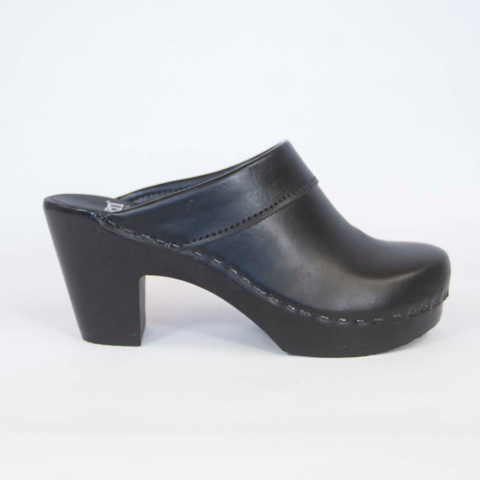 Wide Collar Clogs - High Heels