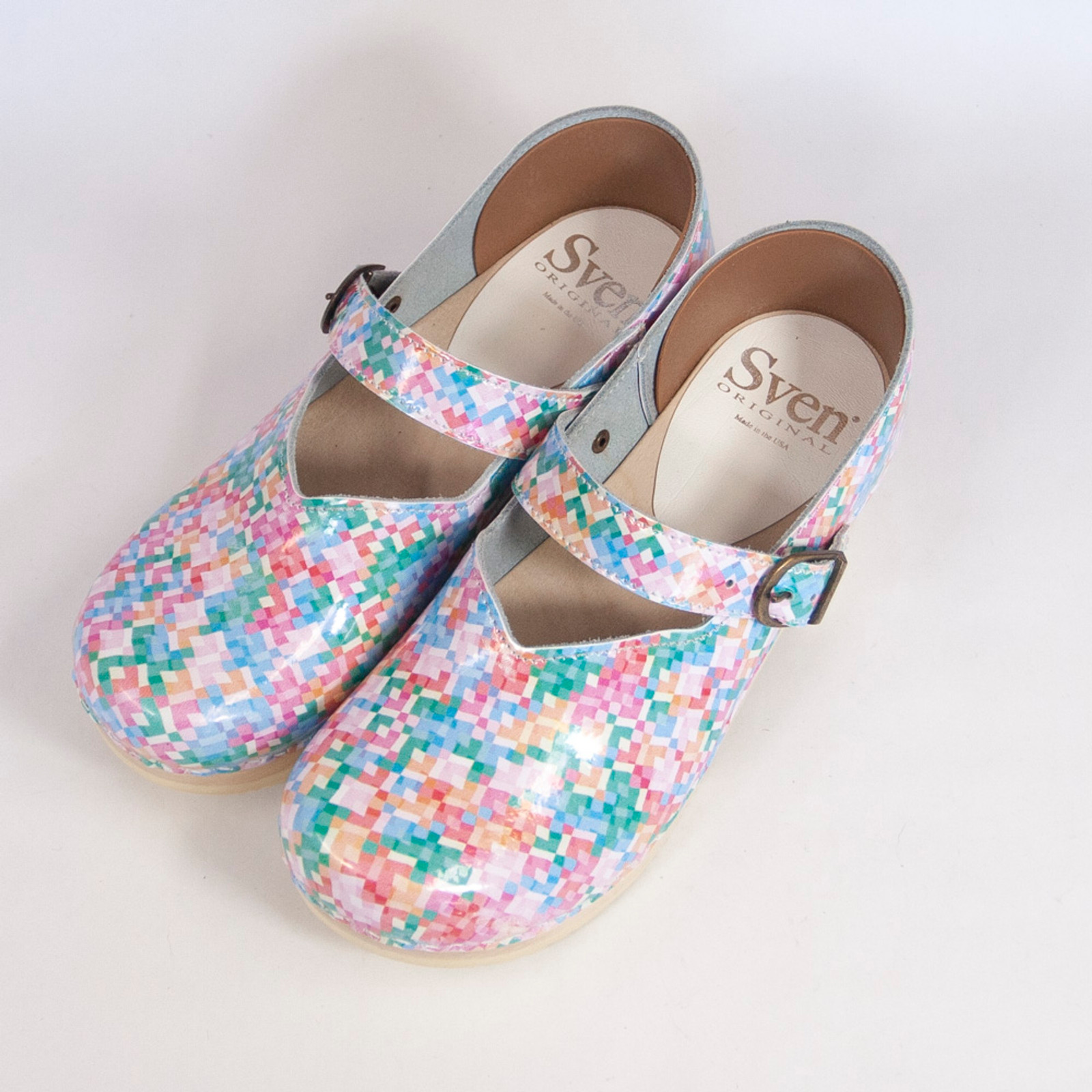 Pixel Leather - Mary Jane Closed Back Clogs - Bendable