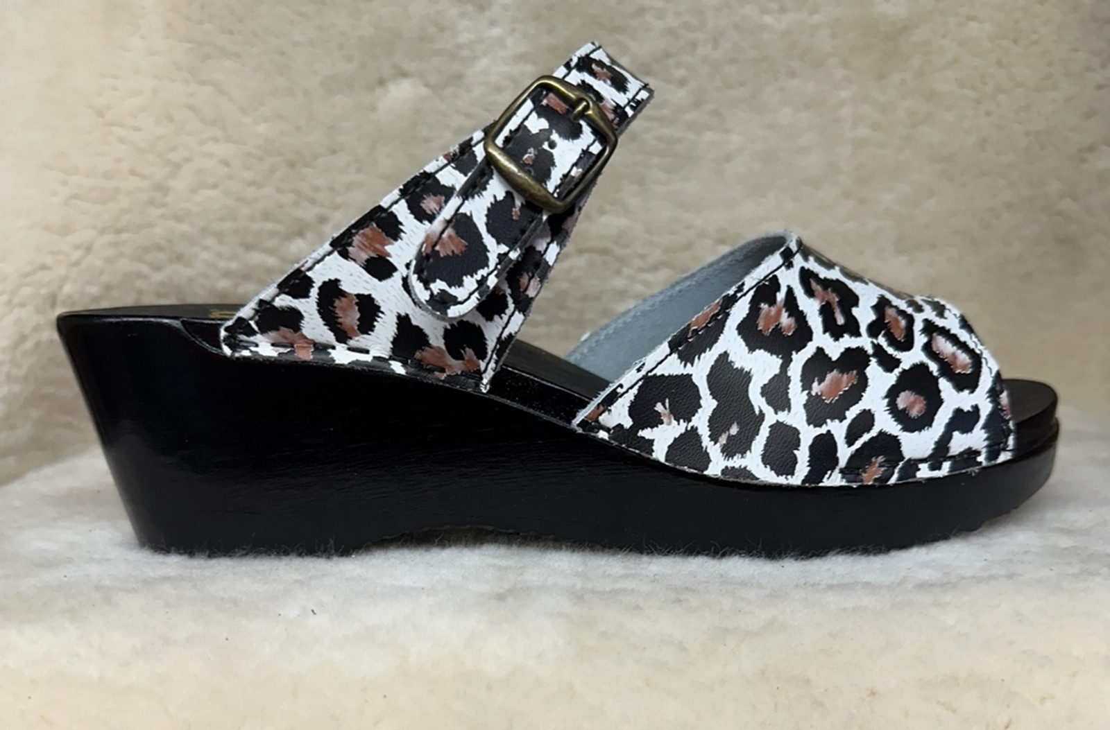 2 Strap Sandal Clogs - Snow Leopard -  Mid Heel Wedge