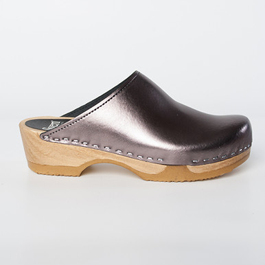 Plain Jane Clogs - Bendable Base