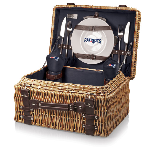 New England Patriots Champion Picnic Basket, (Navy Blue)