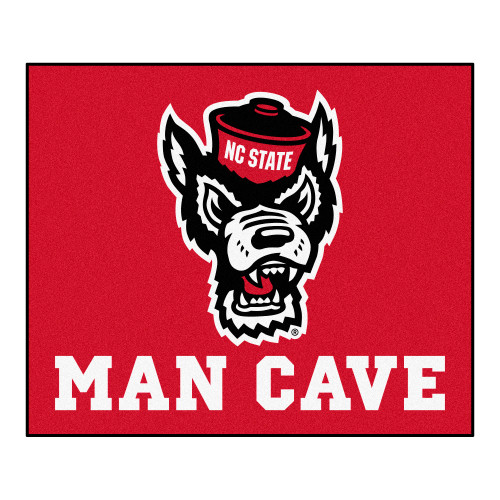 North Carolina State University Man Cave Tailgater 59.5"x71"