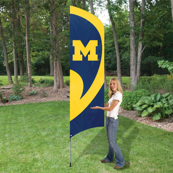 Michigan Wolverines Tall Team Flag Kit