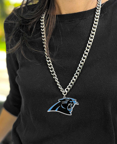 NFL Tampa Bay Buccaneers Heavyweight Team Logo Necklace