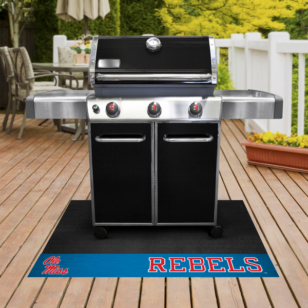 University of Mississippi (Ole Miss) Grill Mat 26"x42"
