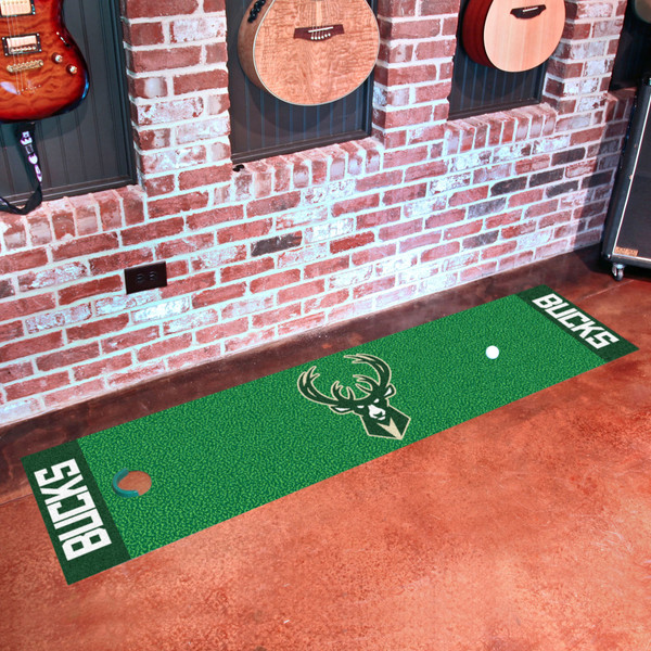 NBA - Milwaukee Bucks Putting Green Mat 18"x72"