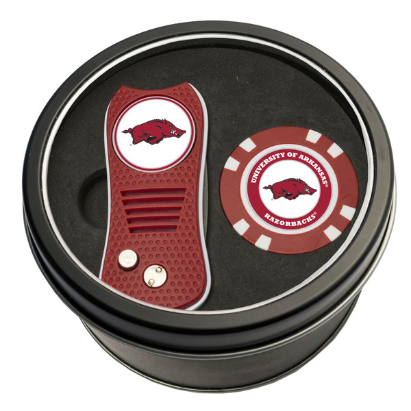 Arkansas Razorbacks Tin Gift Set with Switchfix Divot Tool and Golf Chip