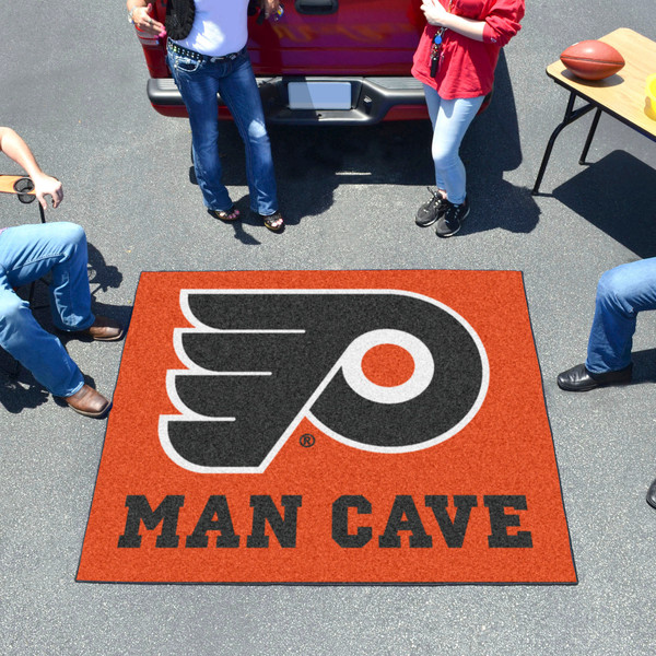 NHL - Philadelphia Flyers Man Cave Tailgater 59.5"x71"