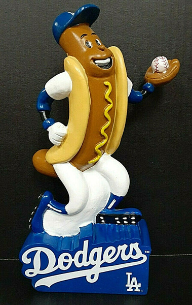 Los Angeles Dodgers Garden Statue Mascot Design