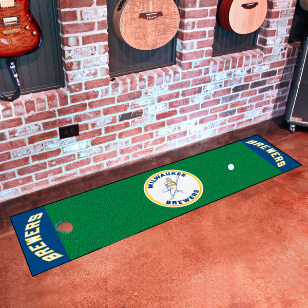 Retro Collection - 1970 Milwaukee Brewers Putting Green Mat