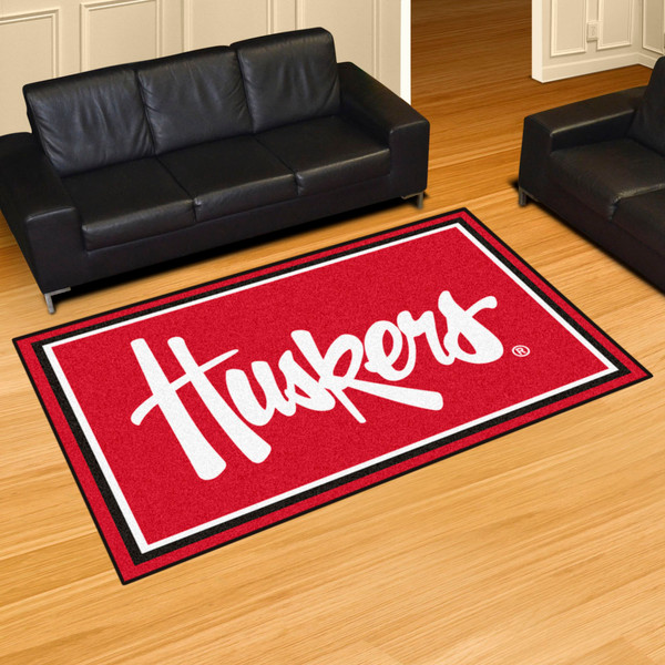 University of Nebraska 5x8 Rug 59.5"x88"