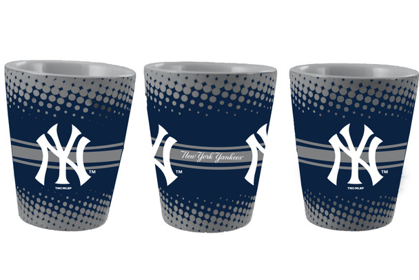 New York Yankees 2oz Full Wrap Collector Glass