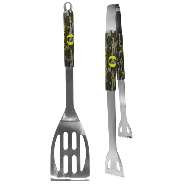 Oregon Ducks 2 pc BBQ Set w/Mossy Oak Camo