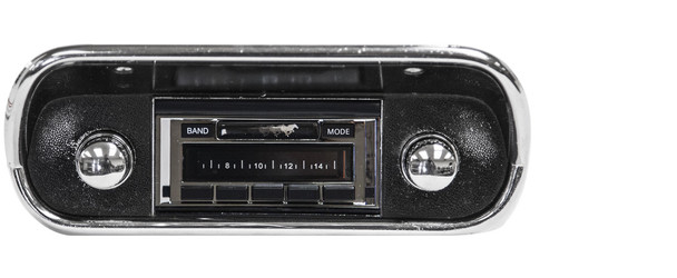 1969-1970 Ford Mustang USA-630 Radio