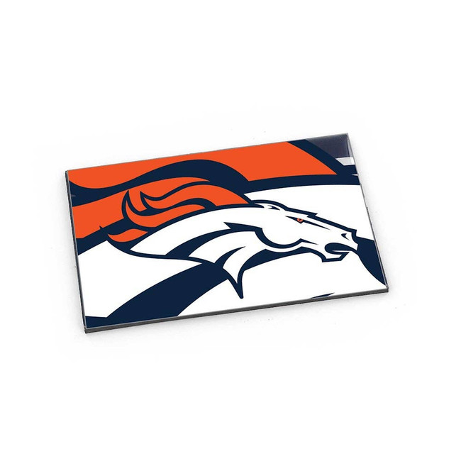 NFL Denver Broncos Dynamic Magnet