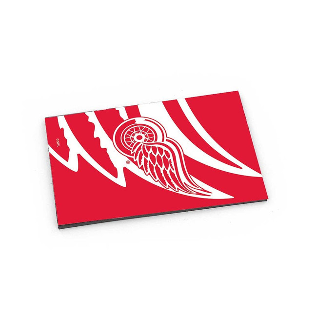 NHL Detroit Red Wings Dynamic Magnet