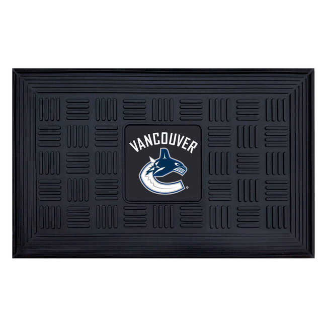 NHL - Vancouver Canucks Medallion Door Mat 19.5"x31.25"