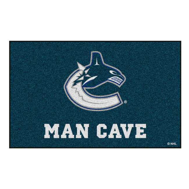 NHL - Vancouver Canucks Man Cave UltiMat 59.5"x94.5"