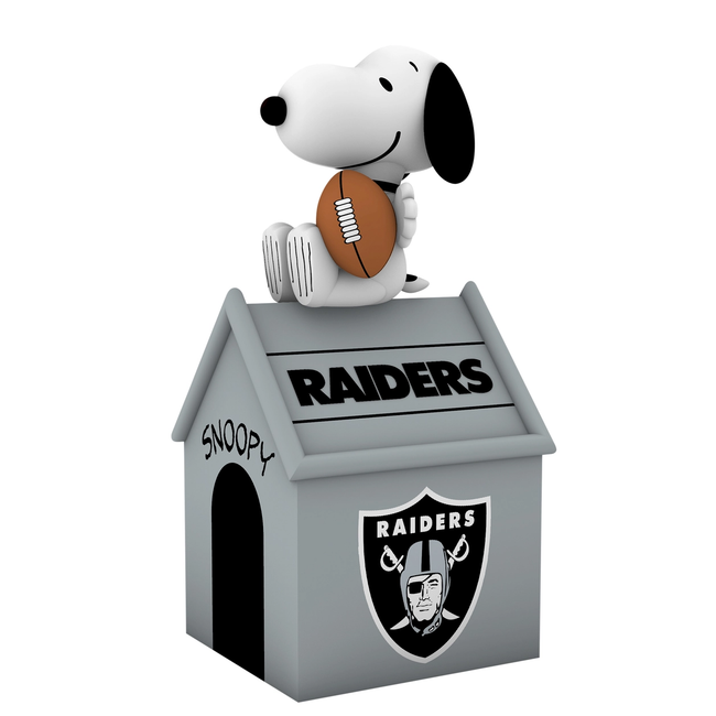 NFL Las Vegas Raiders Inflatable Snoopy Doghouse