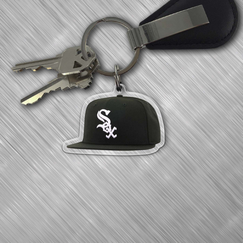MLB Chicago White Sox Acrylic Keychain - Baseball Cap