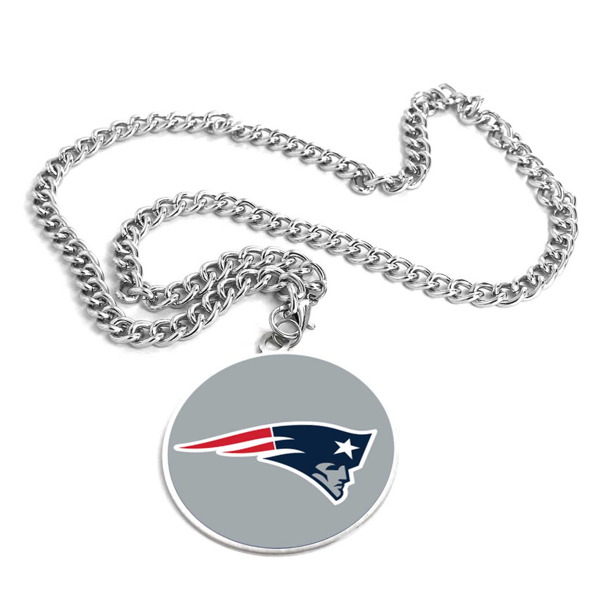 NFL New England Patriots Team Emblem Fan Chain Necklace