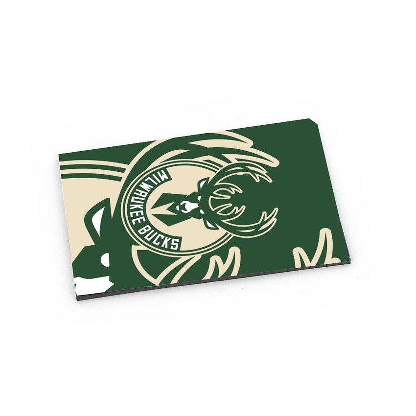 NBA Milwaukee Bucks Dynamic Magnet
