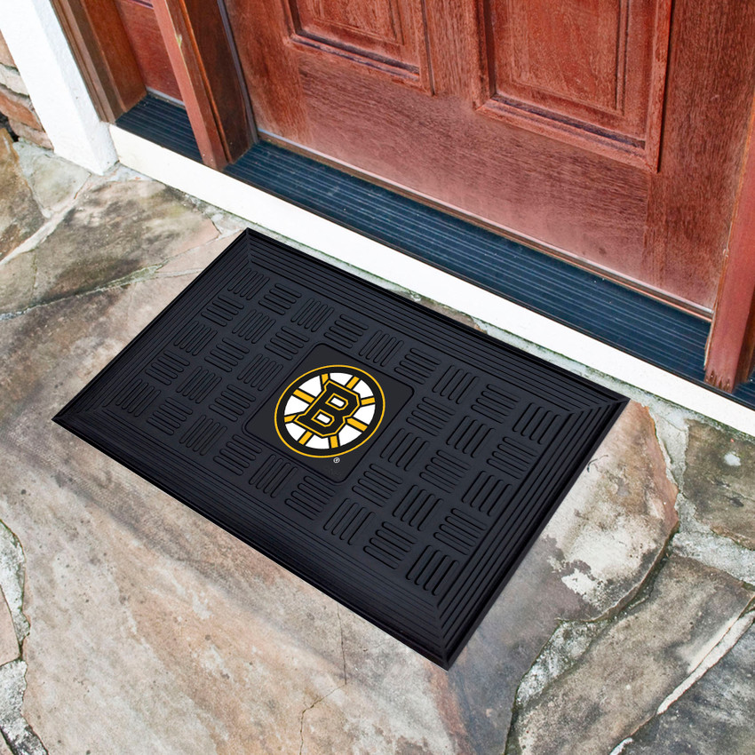 NHL - Boston Bruins Medallion Door Mat 19.5"x31.25"