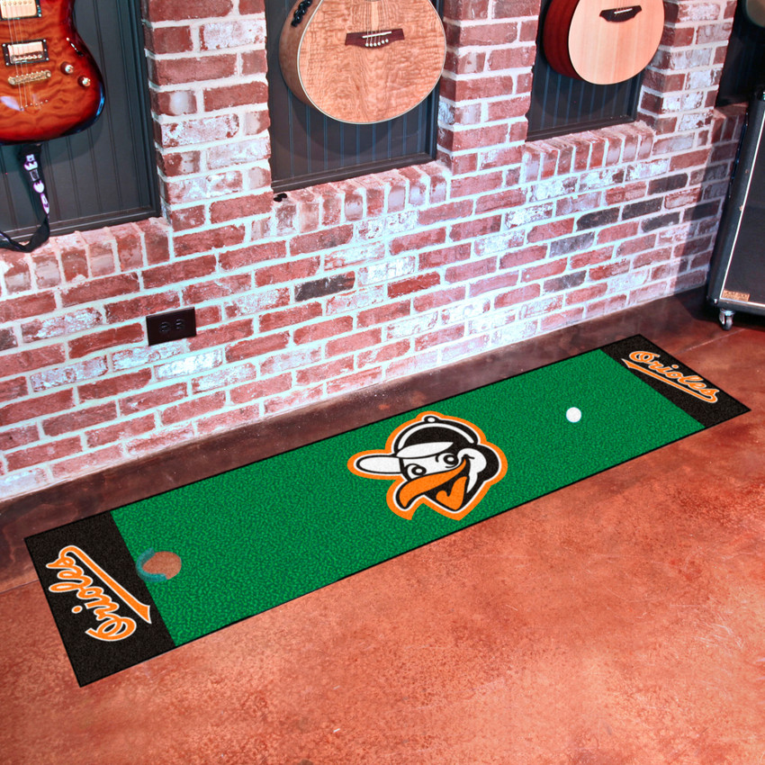 Retro Collection - 1954 Baltimore Orioles Putting Green Mat