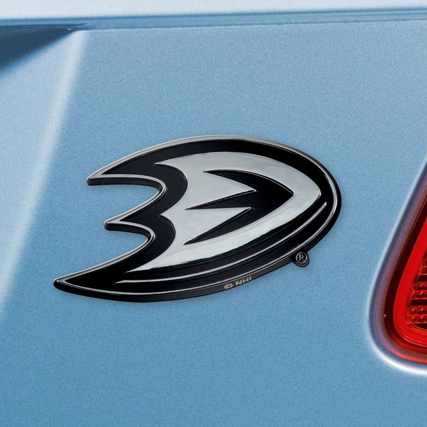 NHL - Anaheim Ducks Chrome Emblem 3"x3.2"