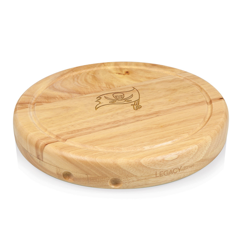 Tampa Bay Buccaneers Circo Cheese Cutting Board & Tools Set, (Parawood)