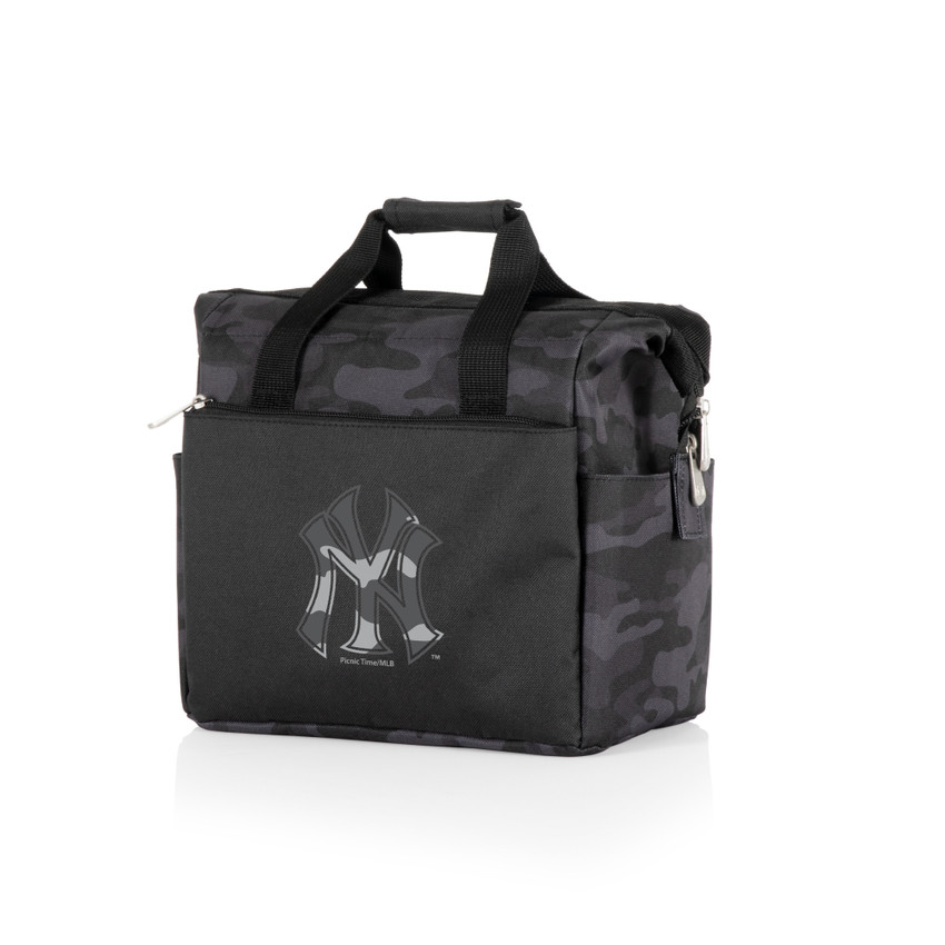 New York Yankees On The Go Lunch Bag Cooler (Black Camo)