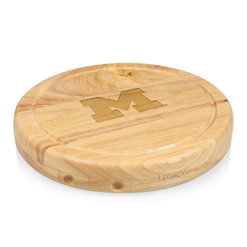 Michigan Wolverines Circo Cheese Cutting Board & Tools Set, (Parawood)