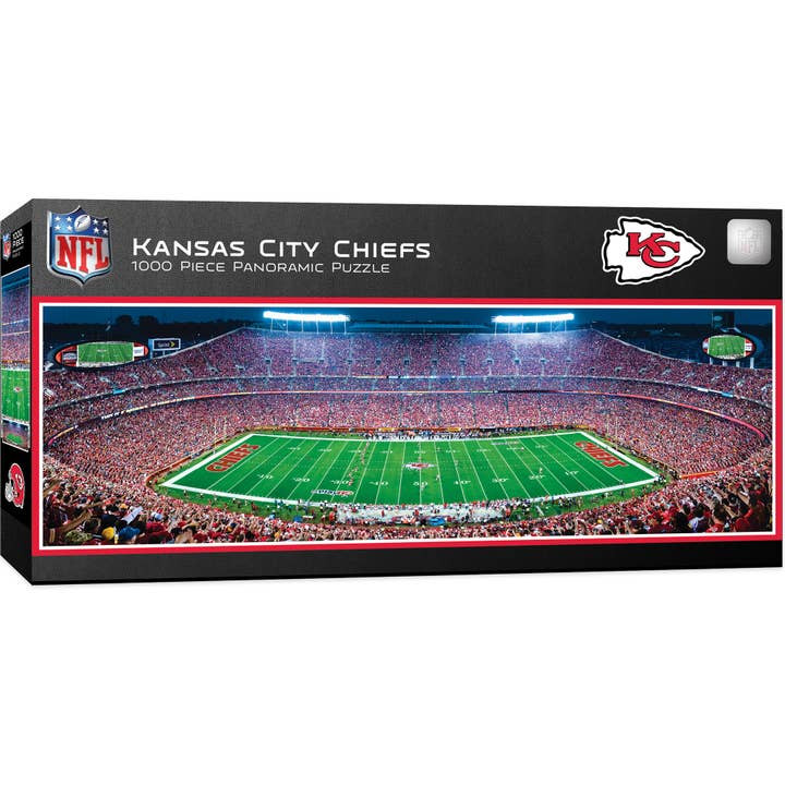 Kansas City Chiefs 1000 Piece Panoramic Puzzle NFL Jigsaw Puzzle Fan Activity - Center View
