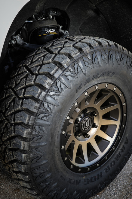 ICON 19-23 GM 1500 2.38-3.75in Stage 3 EXP Suspension System w/ Billet UCA - K73073 Photo - Mounted