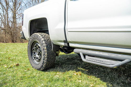 Corsa 14-16 Chevrolet Silverado 3.0in Catback Front Axle Exit Exhaust w/ Twin 4.0in Black Tips - 21310BPC Photo - Close Up