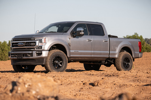 ICON 20-22 Ford F250/F350 2.5in Stage 5 Suspension System w/ Expansion Packs - K62525L Photo - lifestyle view