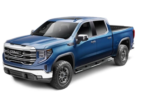 RealTruck 19-26 Chevy Silverado/GMC Sierra 1500 Crew Cab Traxio 3in Nerf Bars - Textured Black - NBF23-87011-28T Photo - Mounted