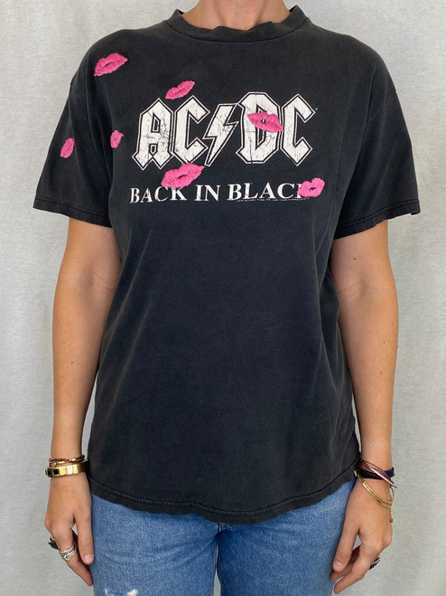 SOLD OUT Lips Vintage T-Shirt - Black 4