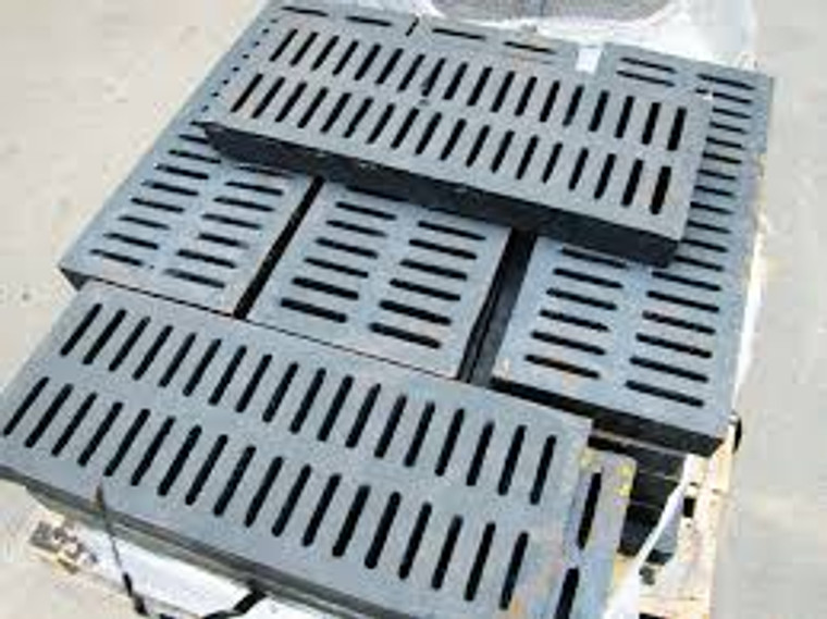 PRECAST #3GCI RECTANGULAR CAST IRON GRATE