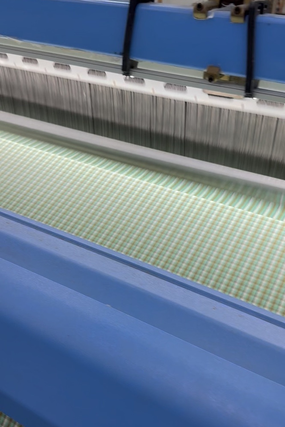 Loom close-up