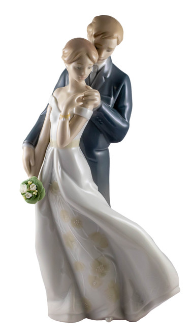 Lladro 'Everlasting Love'