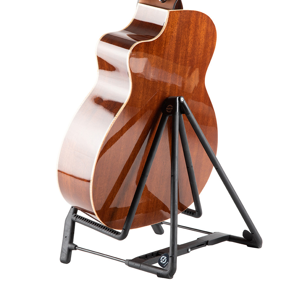 Heli 2 with acoustic guitar - rear view