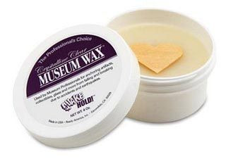 Quake Hold Museum Wax Crystal Clear 4 oz