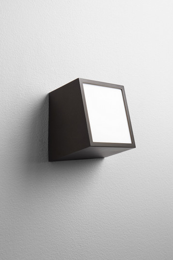 Zeta LED Wall Sconce in Oiled Bronze (440|3-530-22)